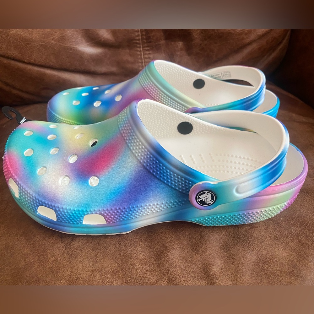 Classic Solarized Clog - White/Multi - Unisex M9/W11 (NEW)